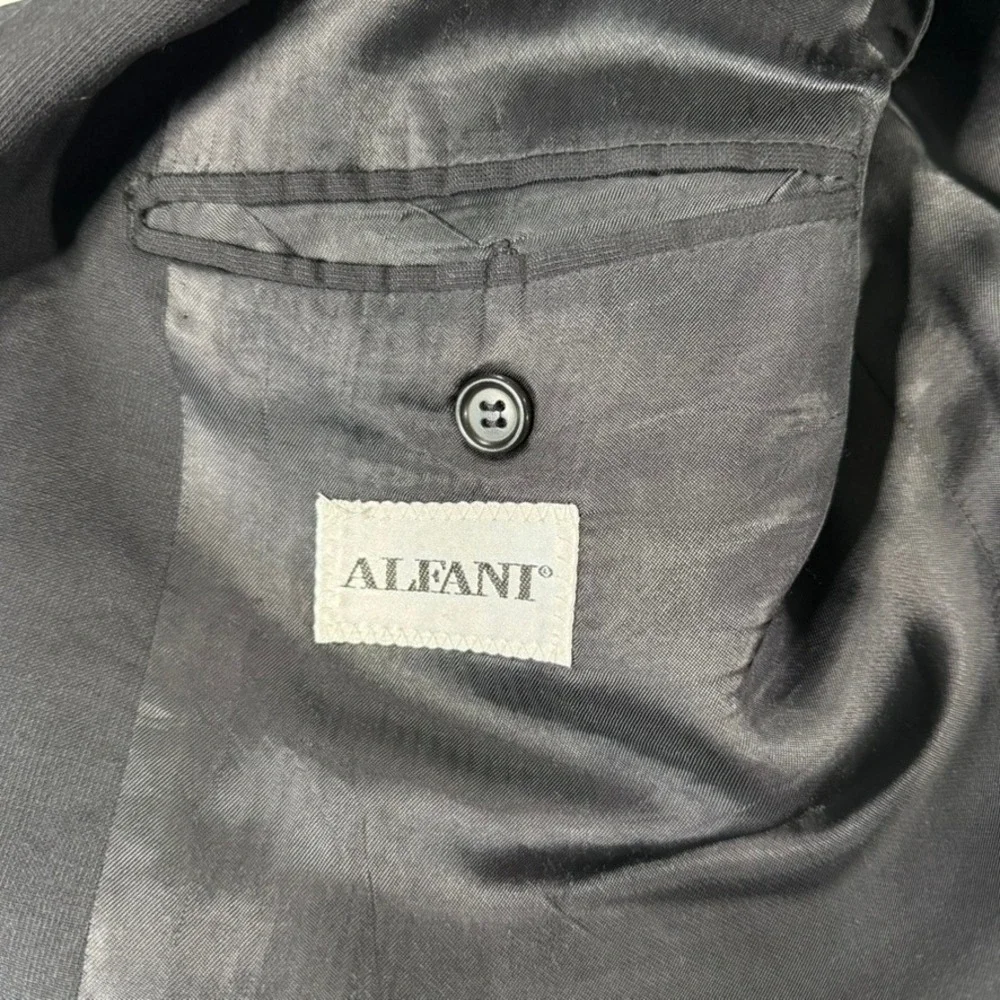 Alfani exude sophistication